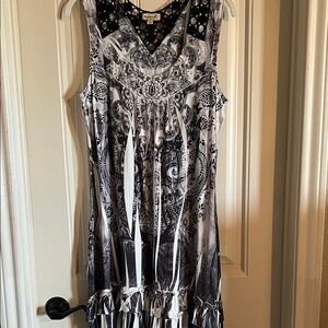 ONE WORLD Monochrome Patterned Midi Dress